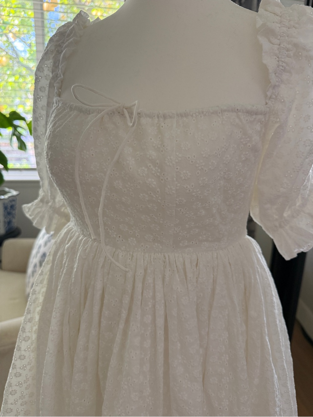 Selkie Beach Day White Puff-Sleeve Smocked Mini Dress - Picture 3 of 7